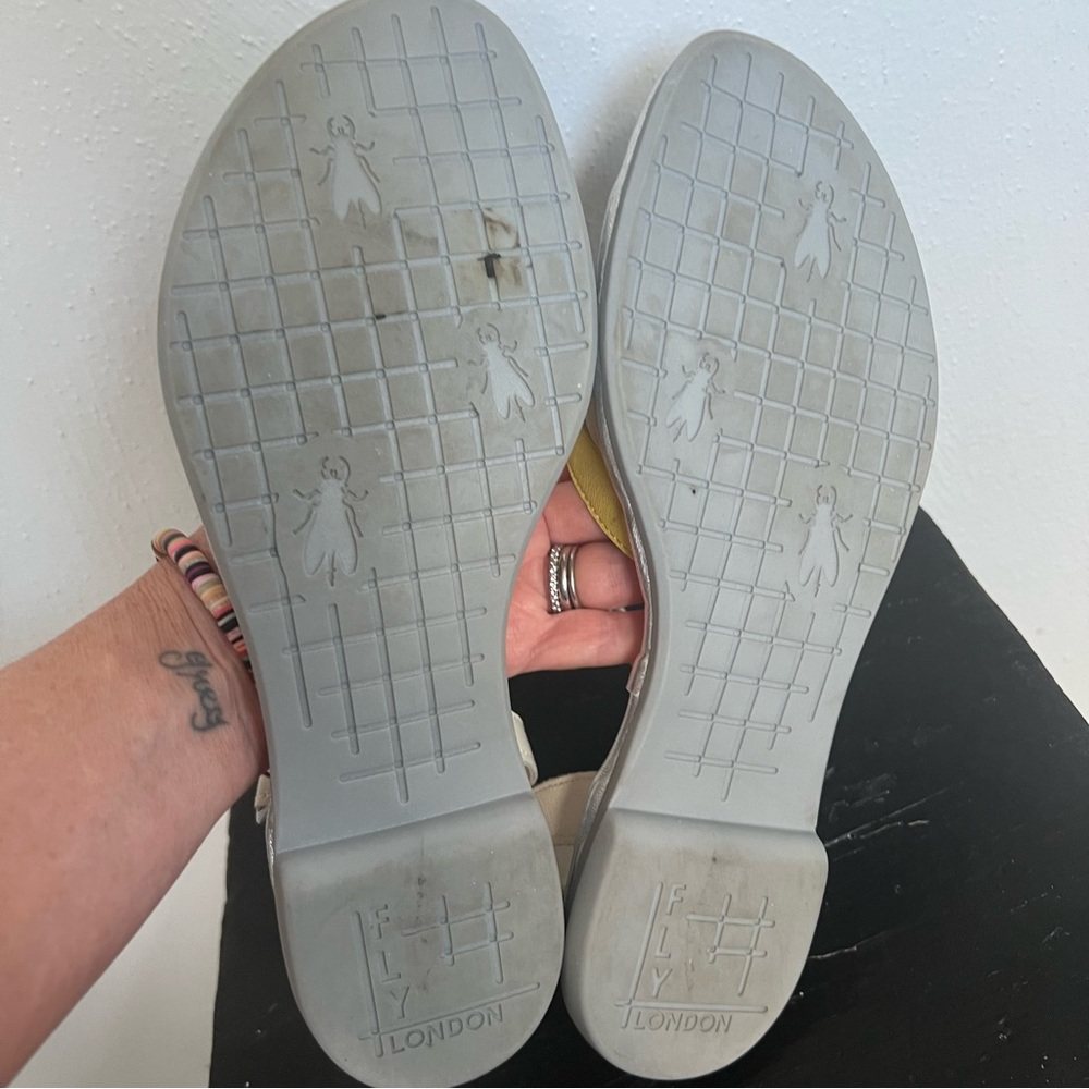 Fly London Cune165fly Leather Sandals - Picture 8 of 10